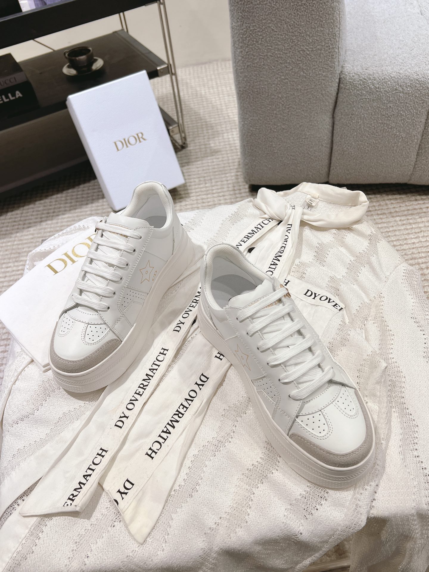 Sneakers White S