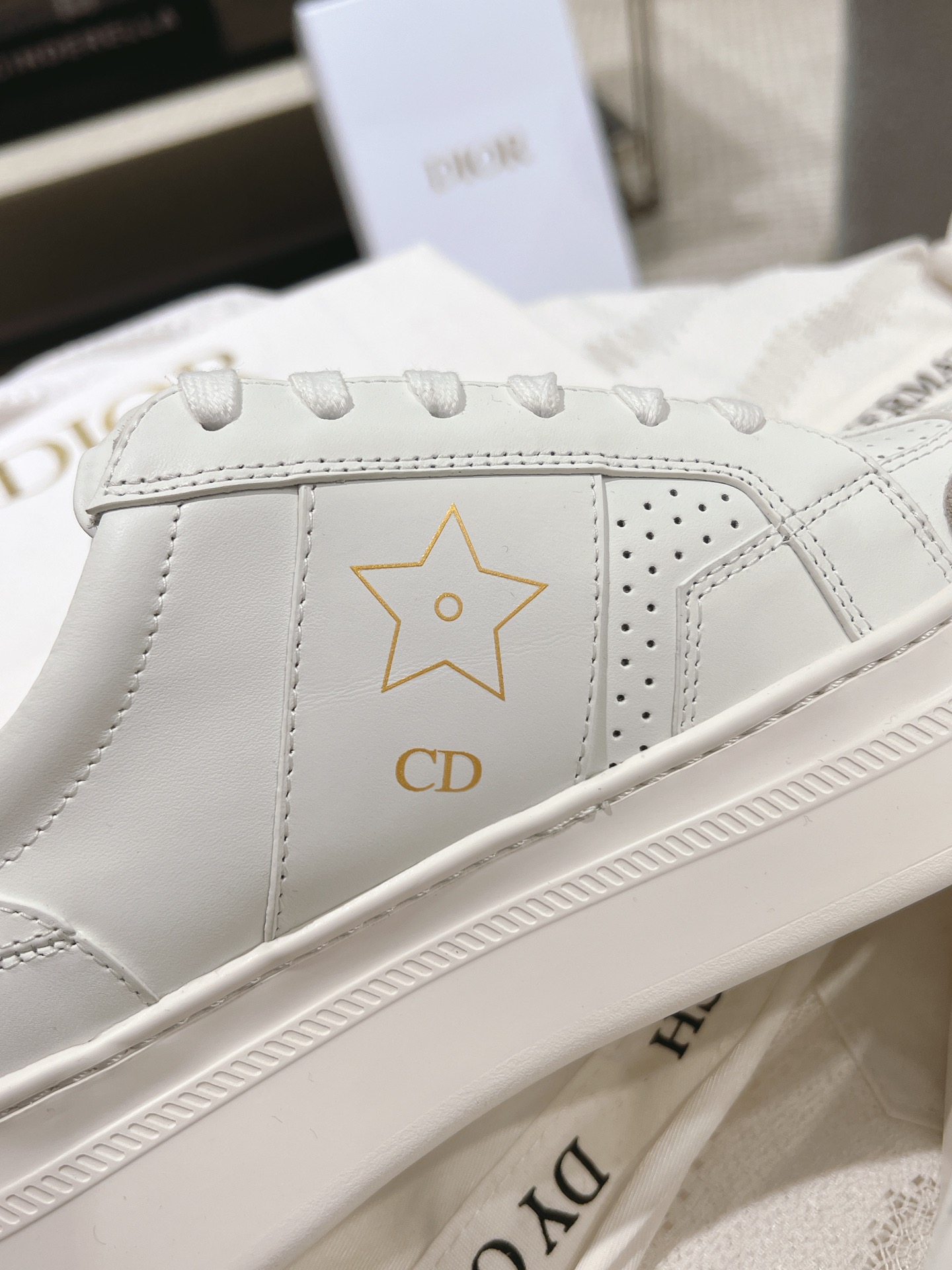 Sneakers White S