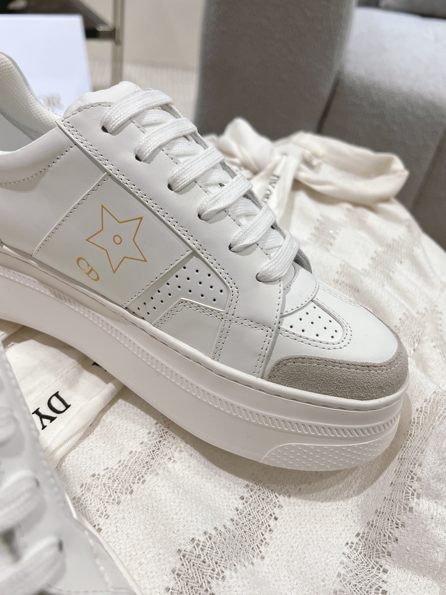 Sneakers White S