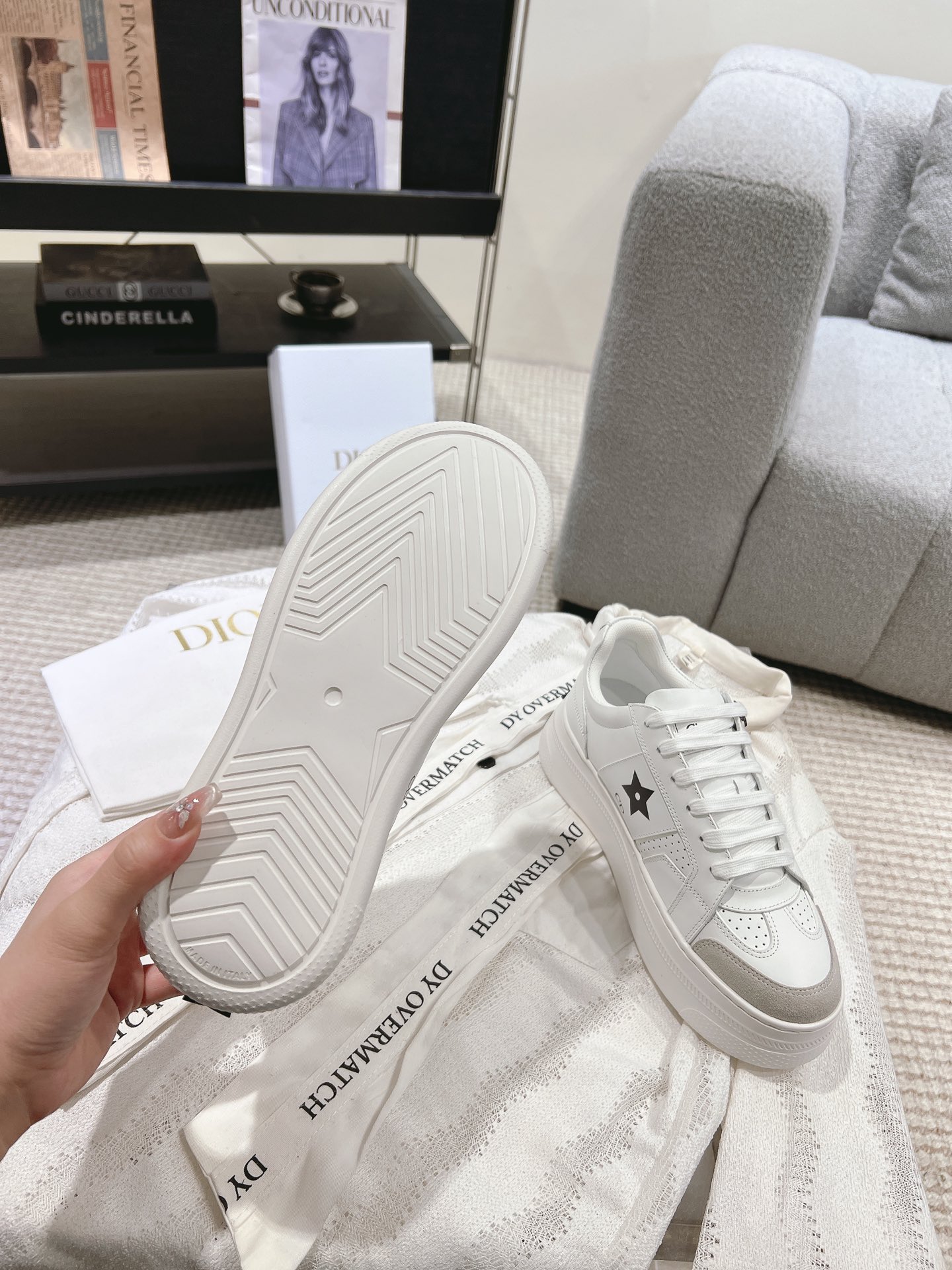 Sneakers White S