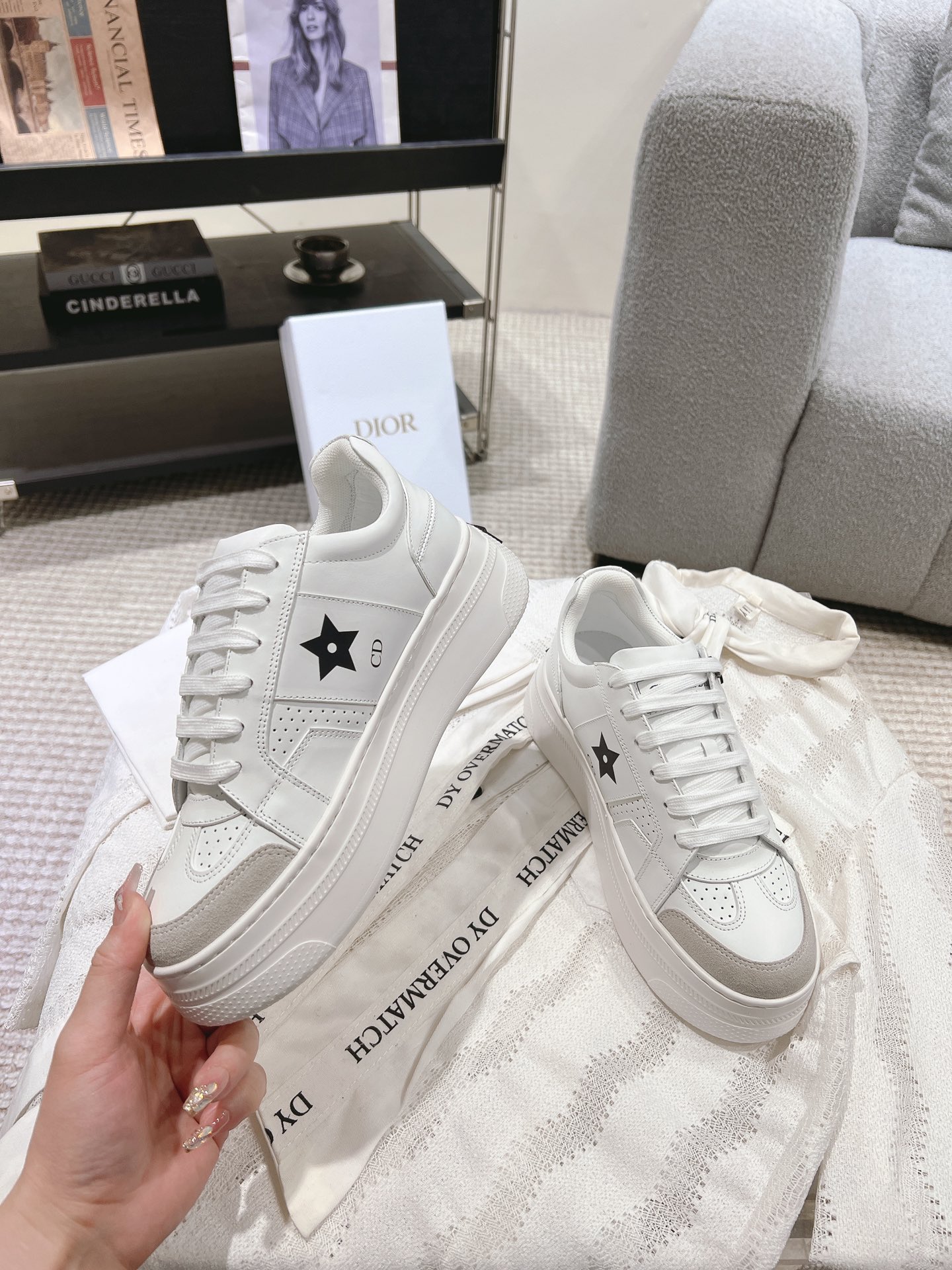 Sneakers White S