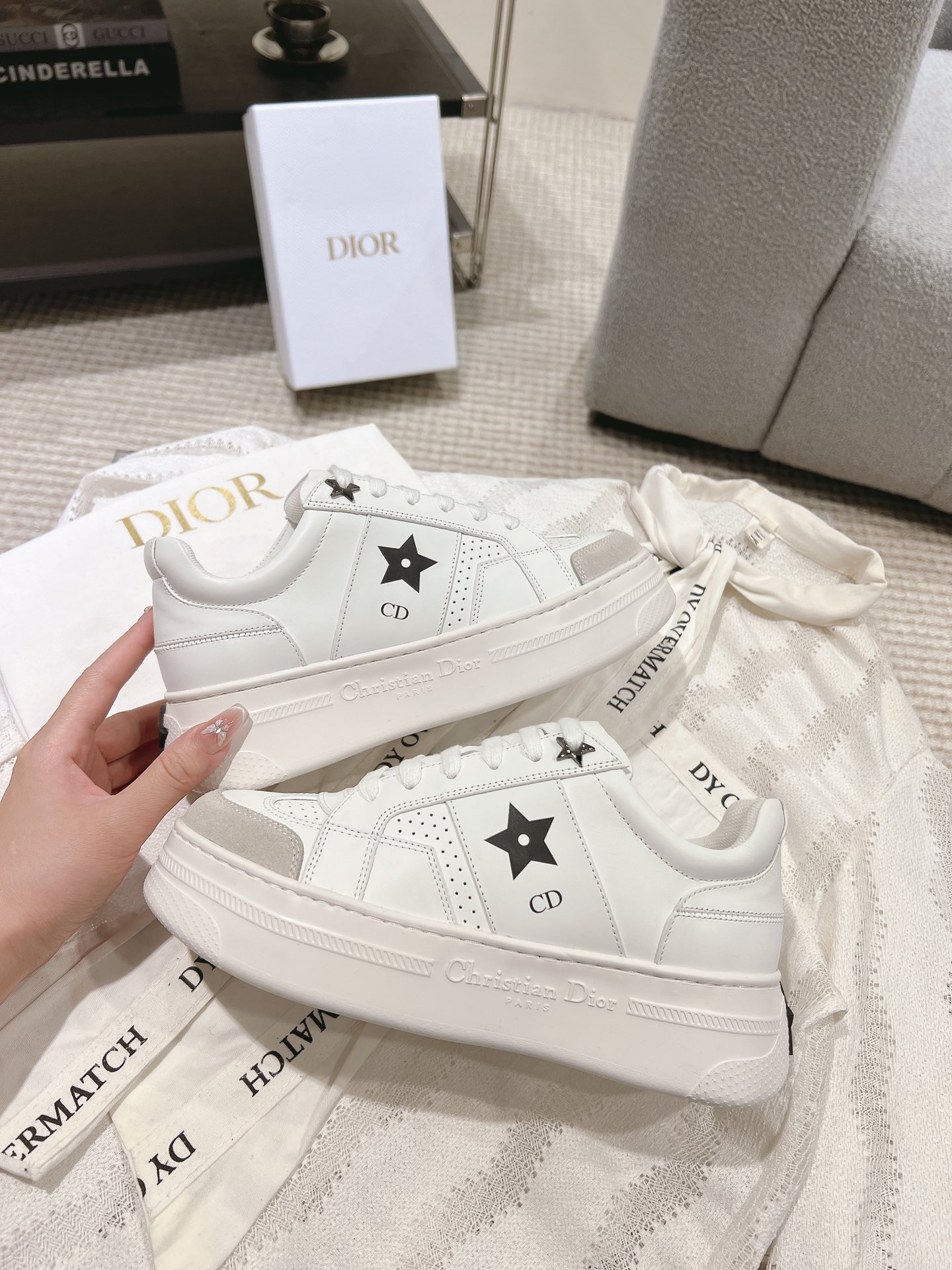 Sneakers White S