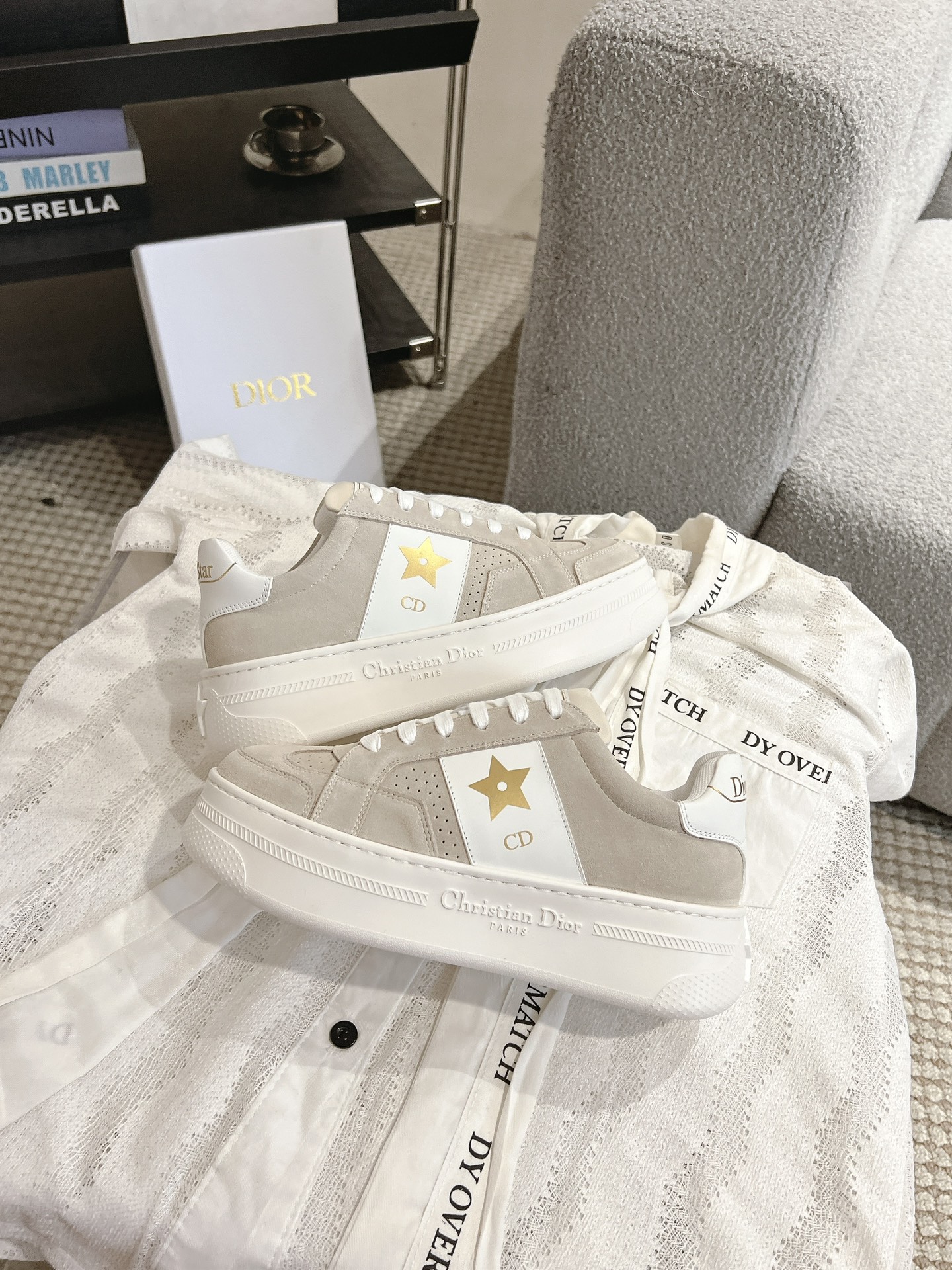 Sneakers White S
