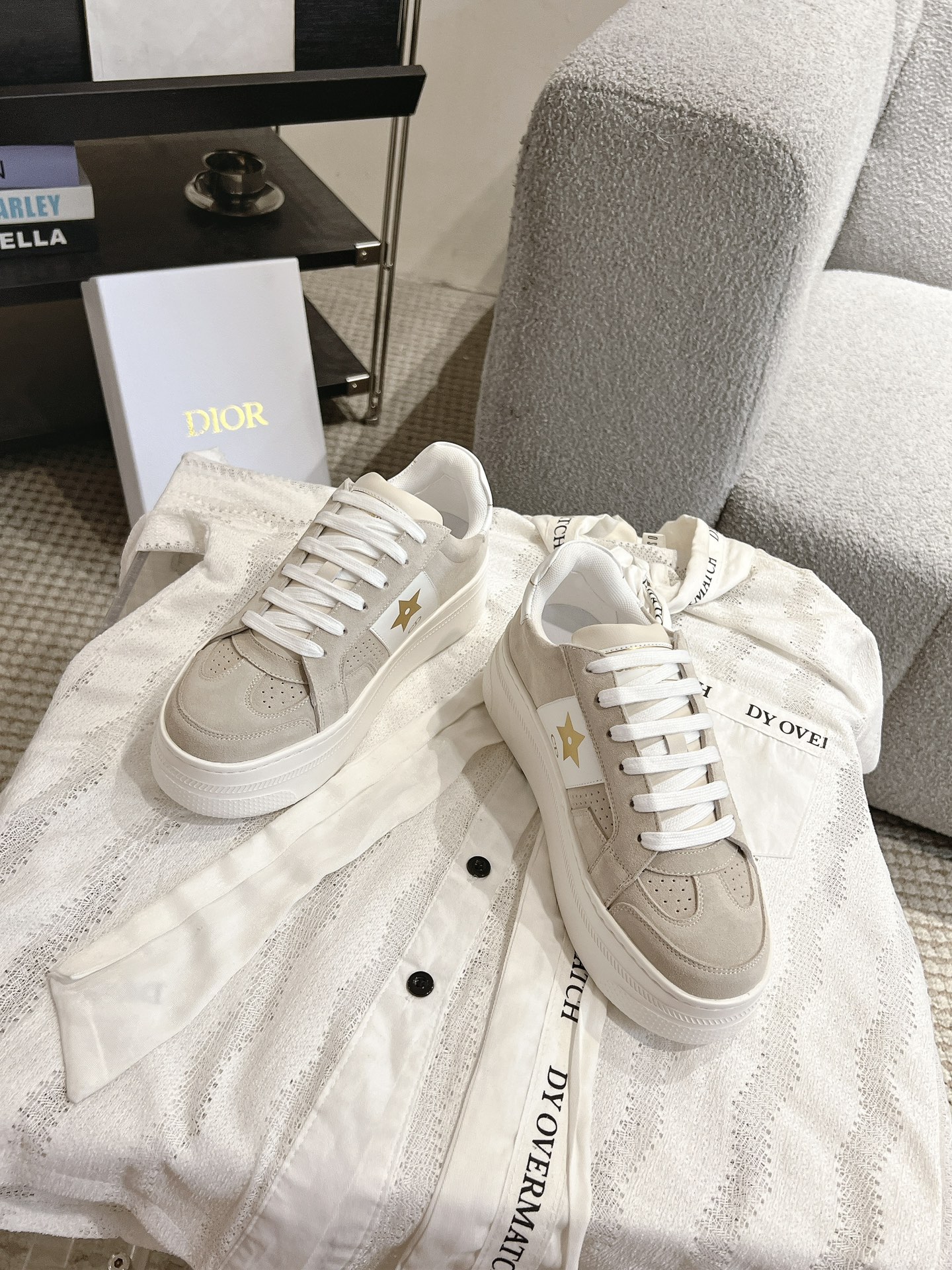 Sneakers White S