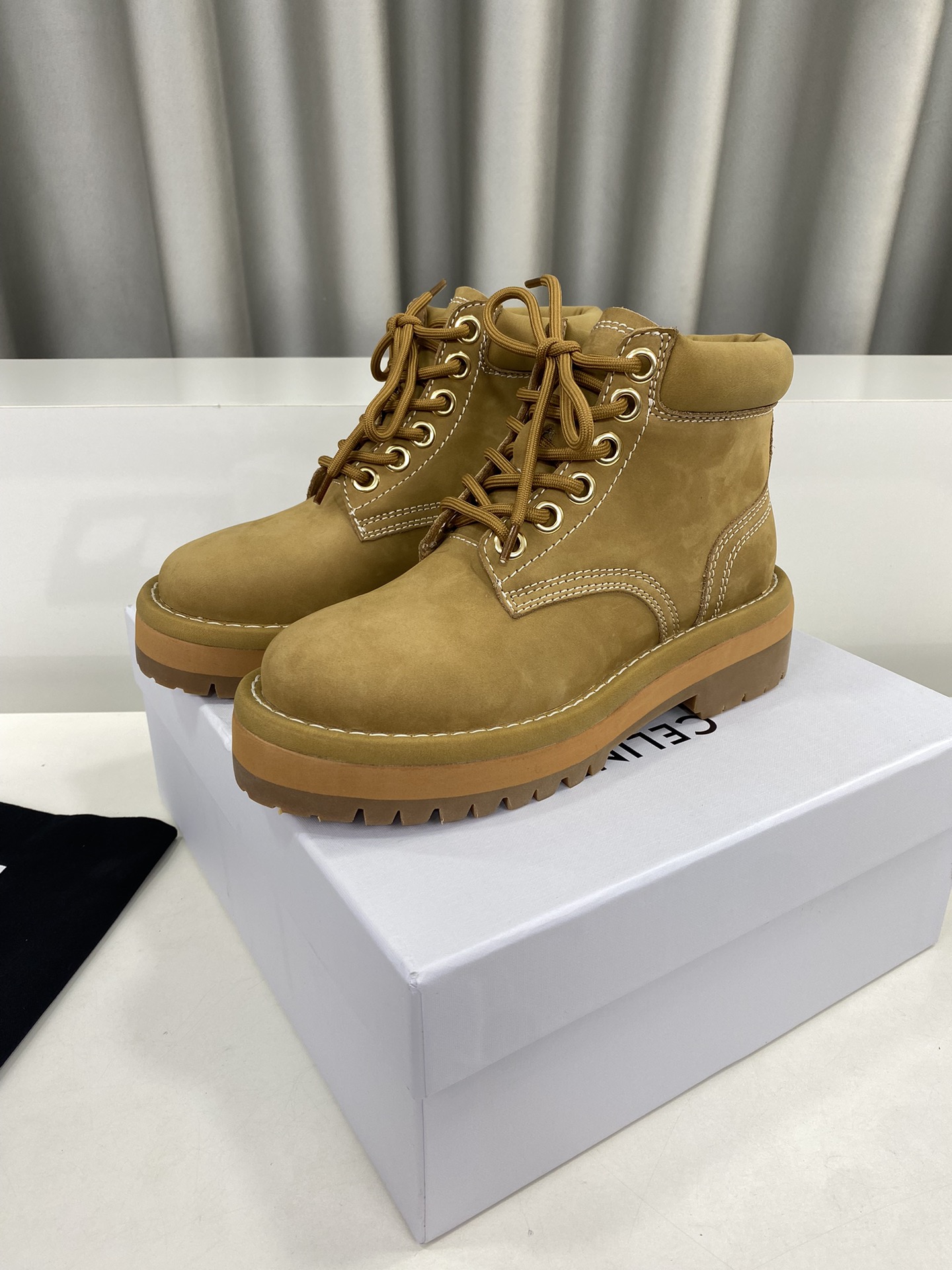 Celine Basic Shoes M-l