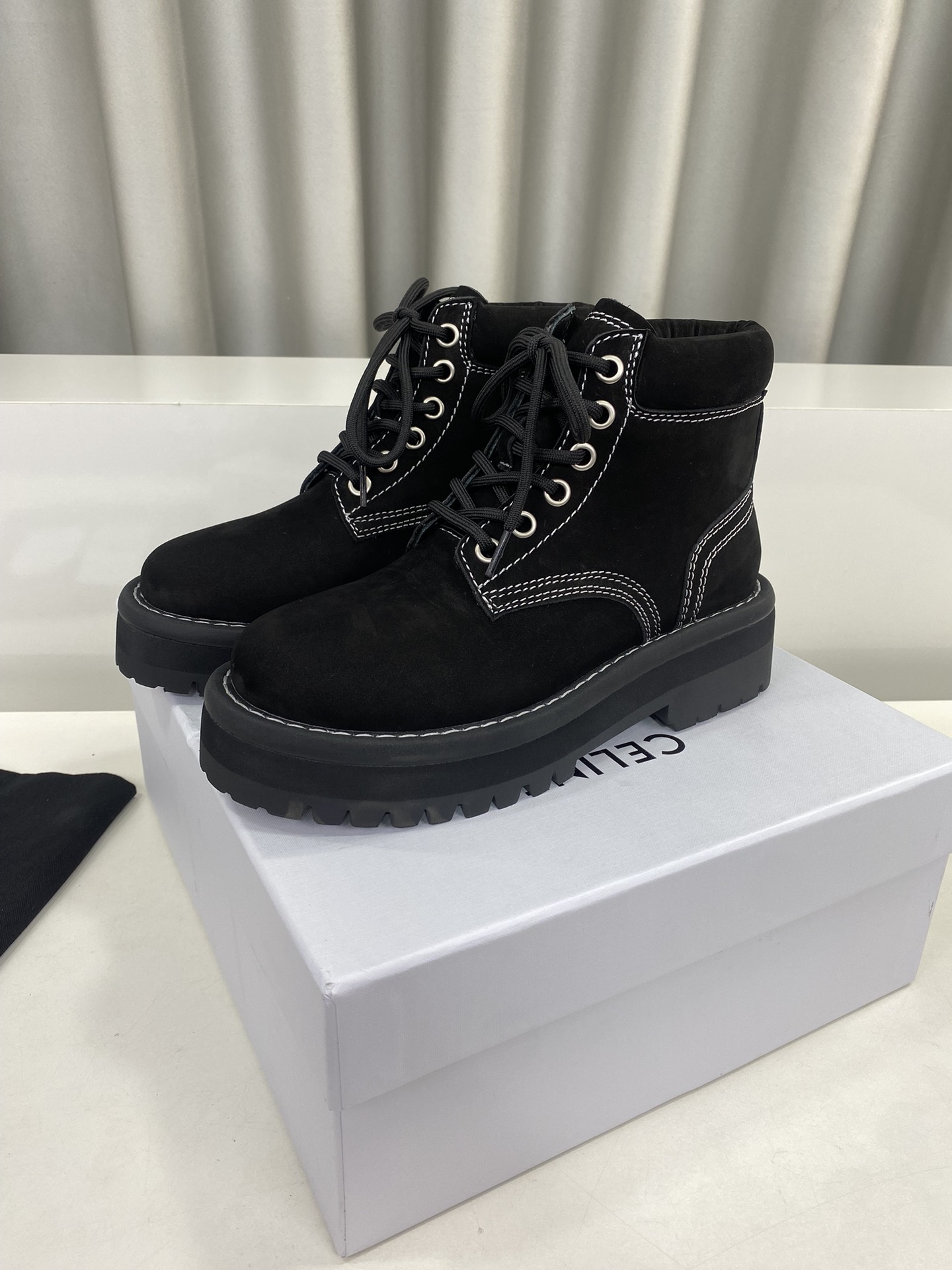 Celine Basic Shoes M-l