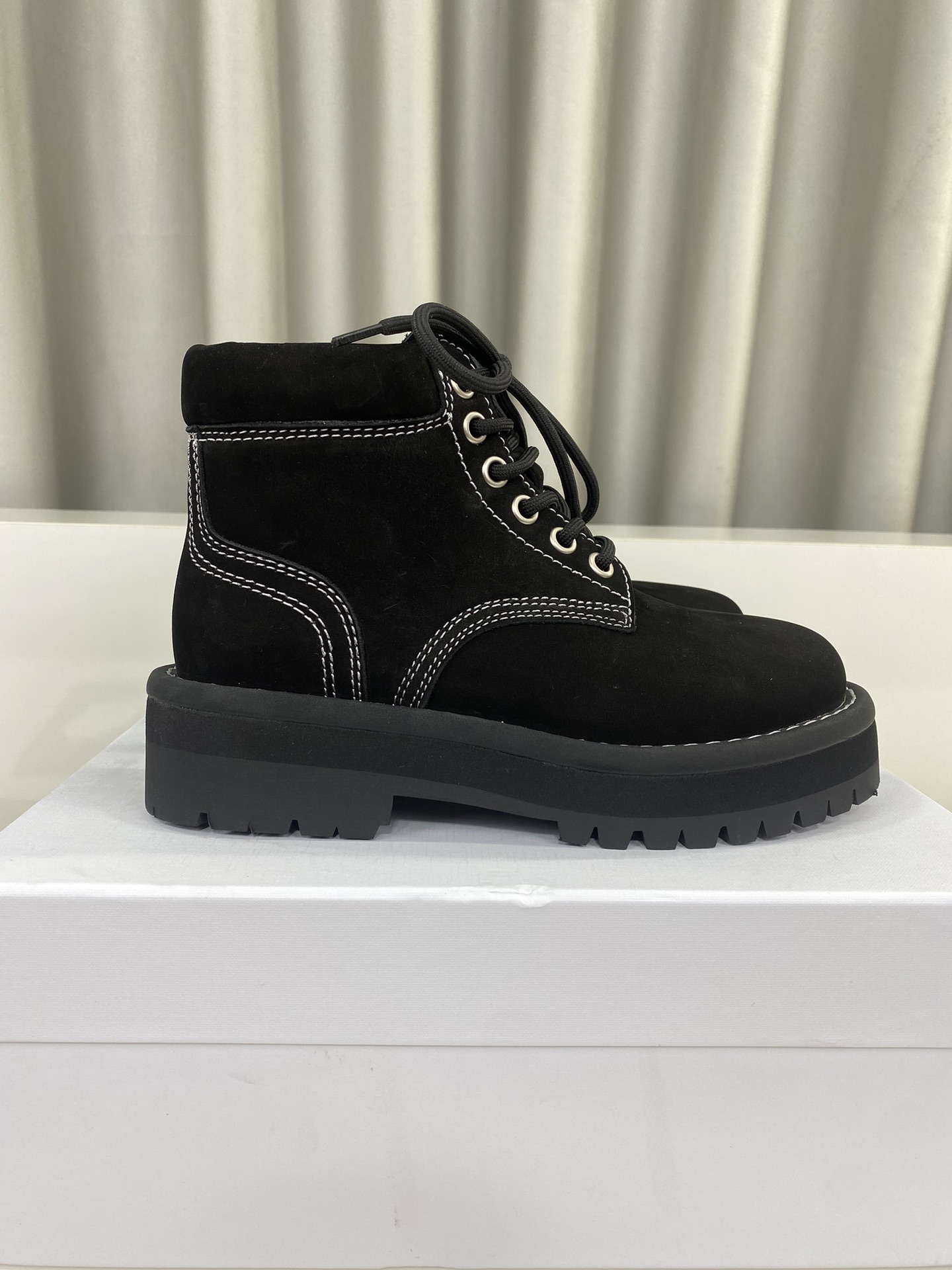 Celine Basic Shoes M-l