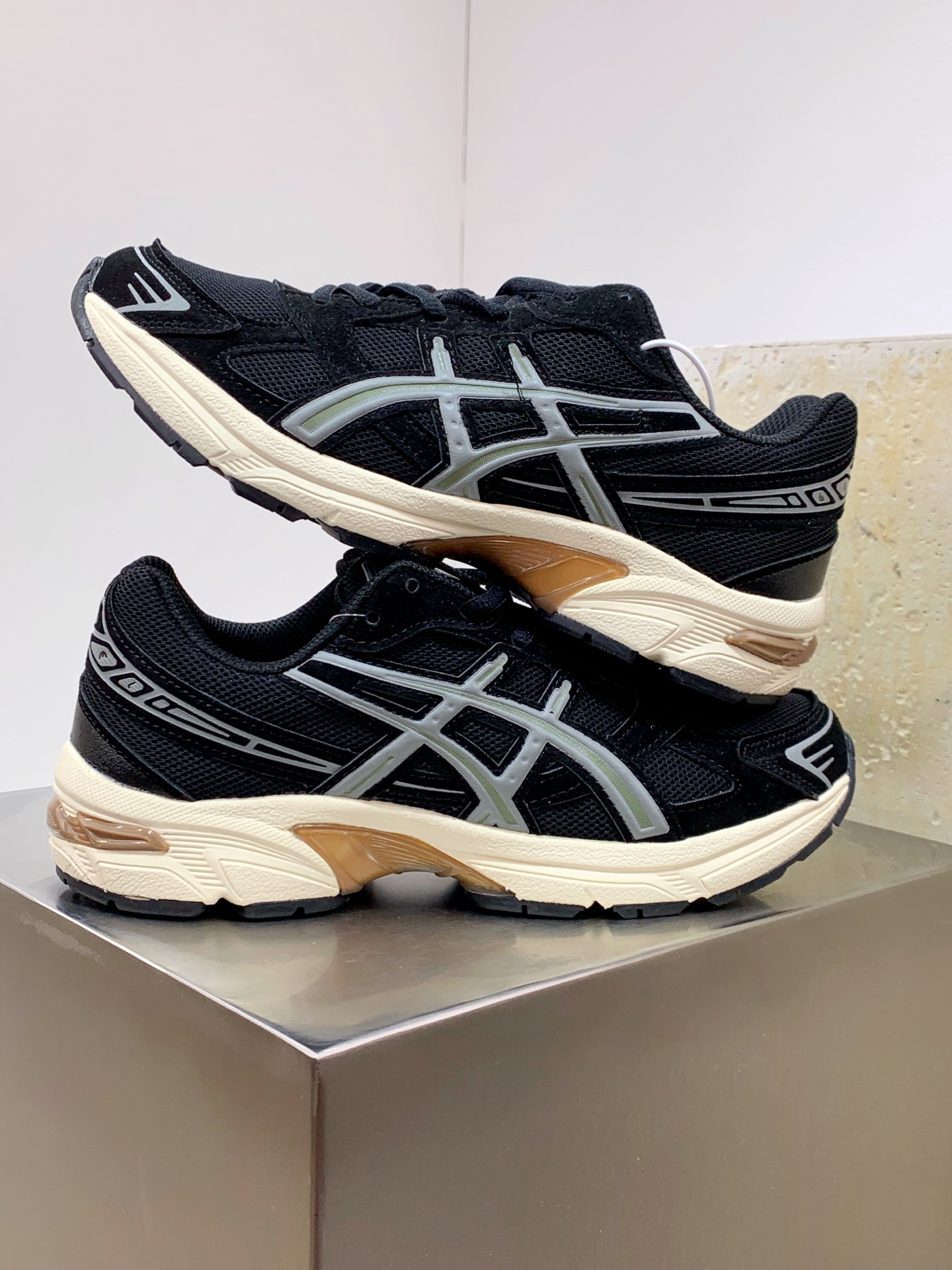 Asics Male Running Shoes L-s