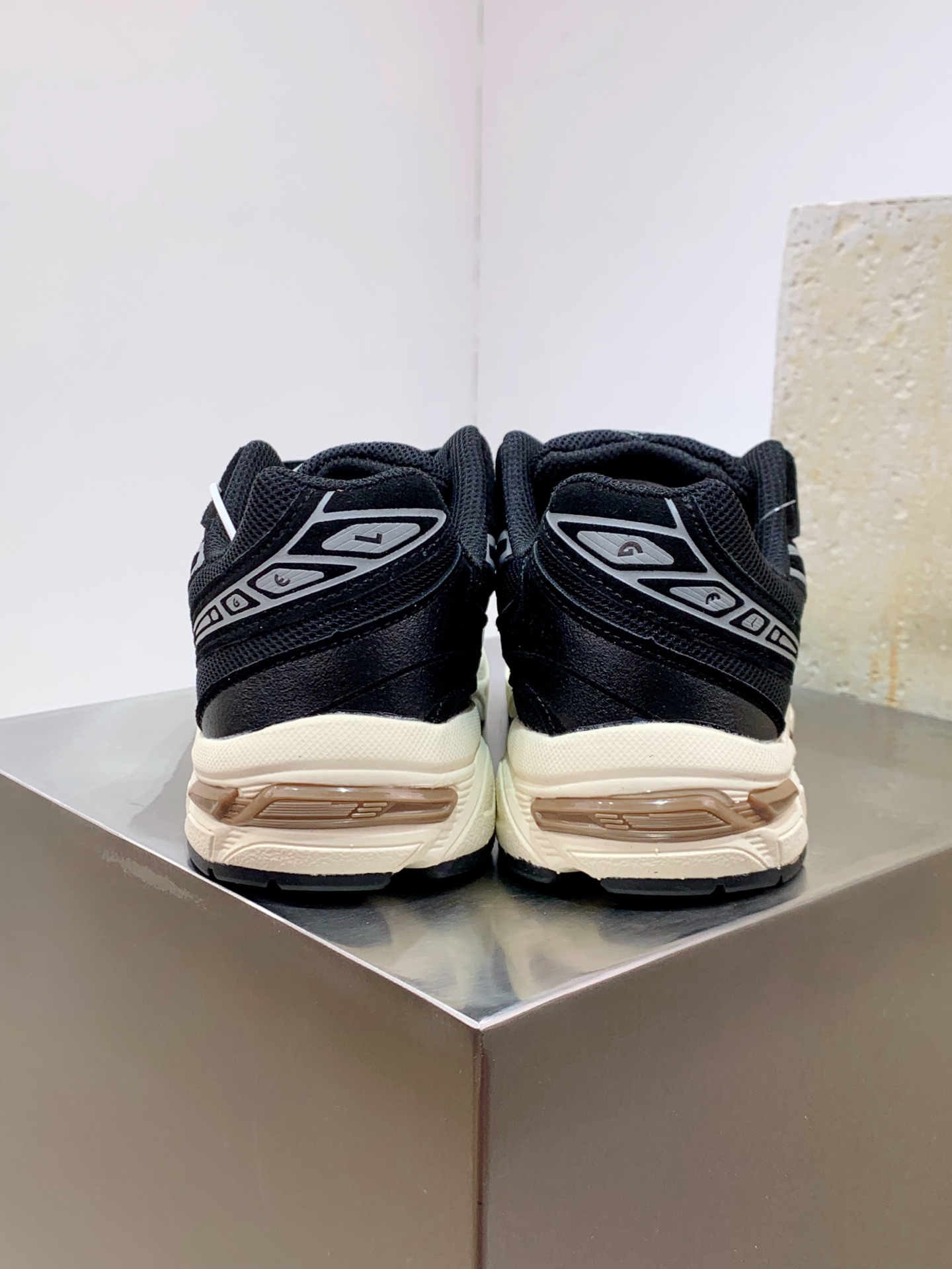Asics Male Running Shoes L-s