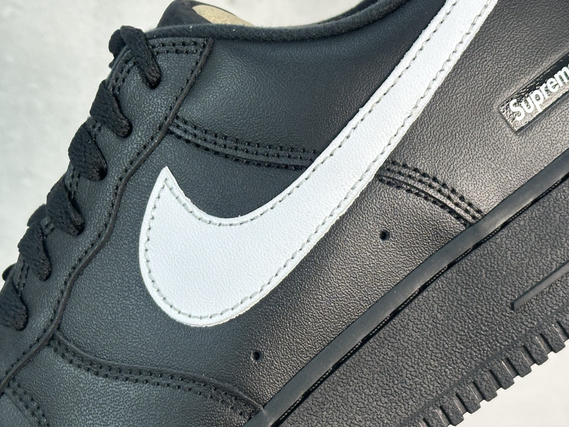 Nike Supreme Basic Shoes M-s