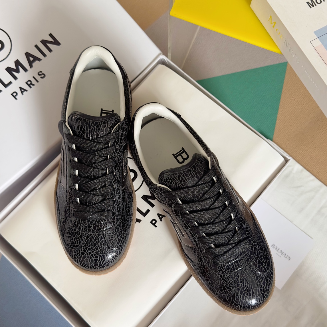 Male Sneakers M-l-s
