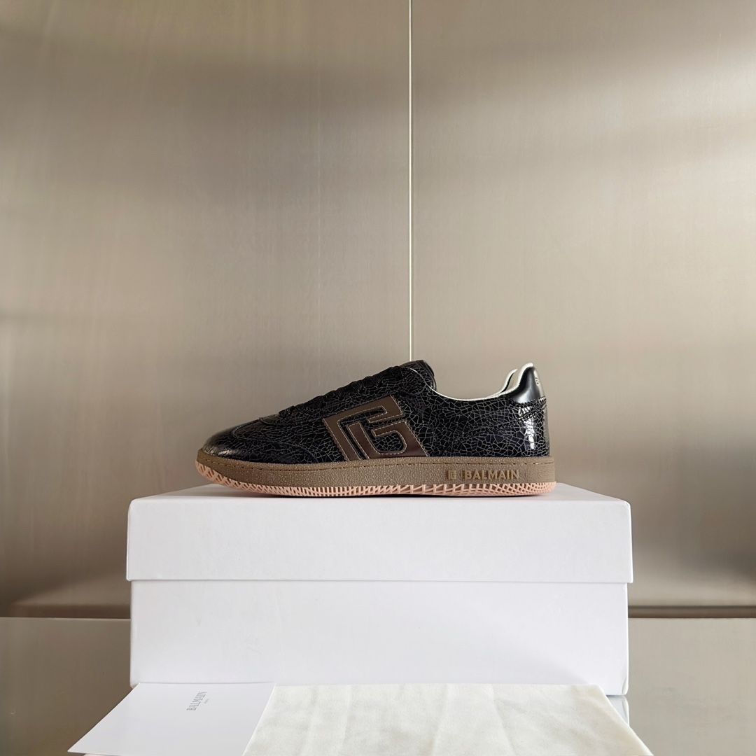 Male Sneakers M-l-s