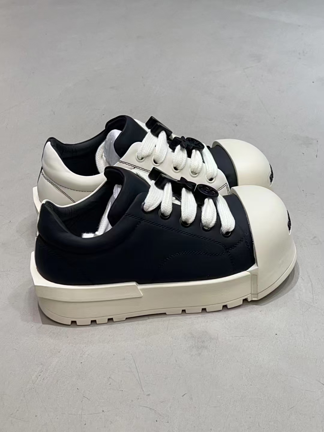 Basic Shoes