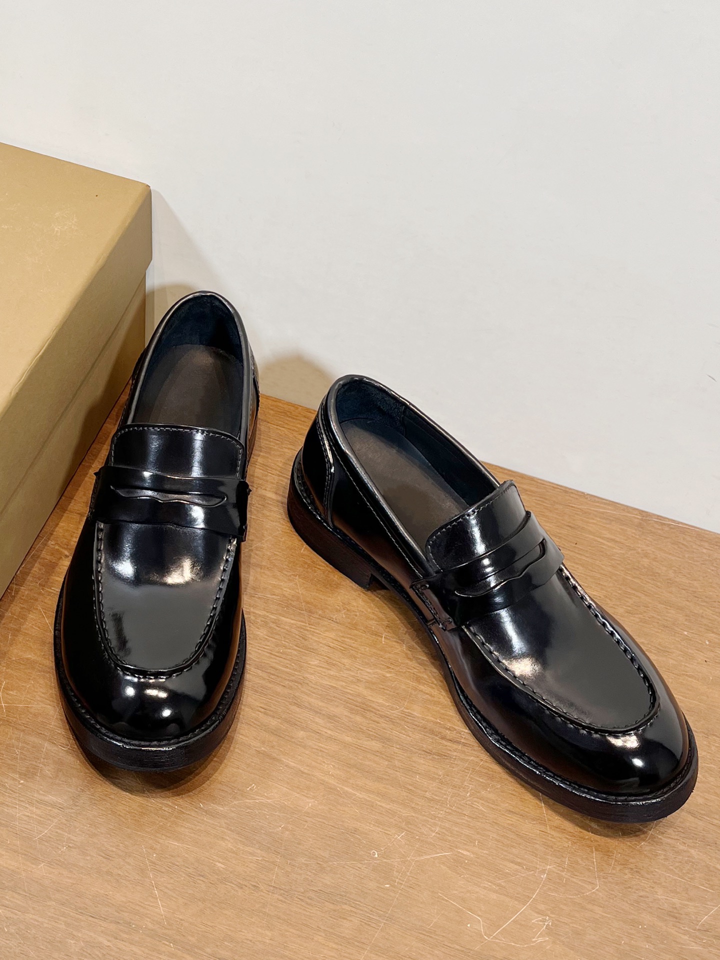 Male Basic Shoes