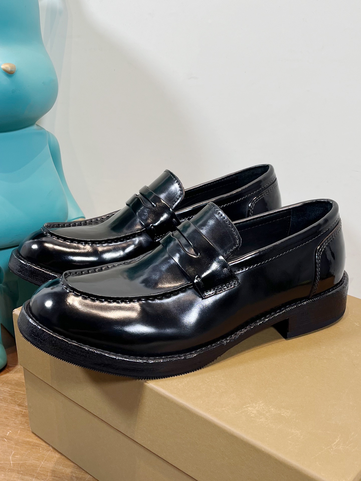 Male Basic Shoes
