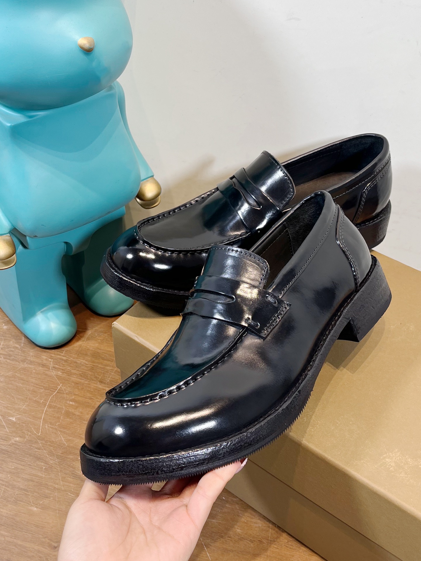 Male Basic Shoes