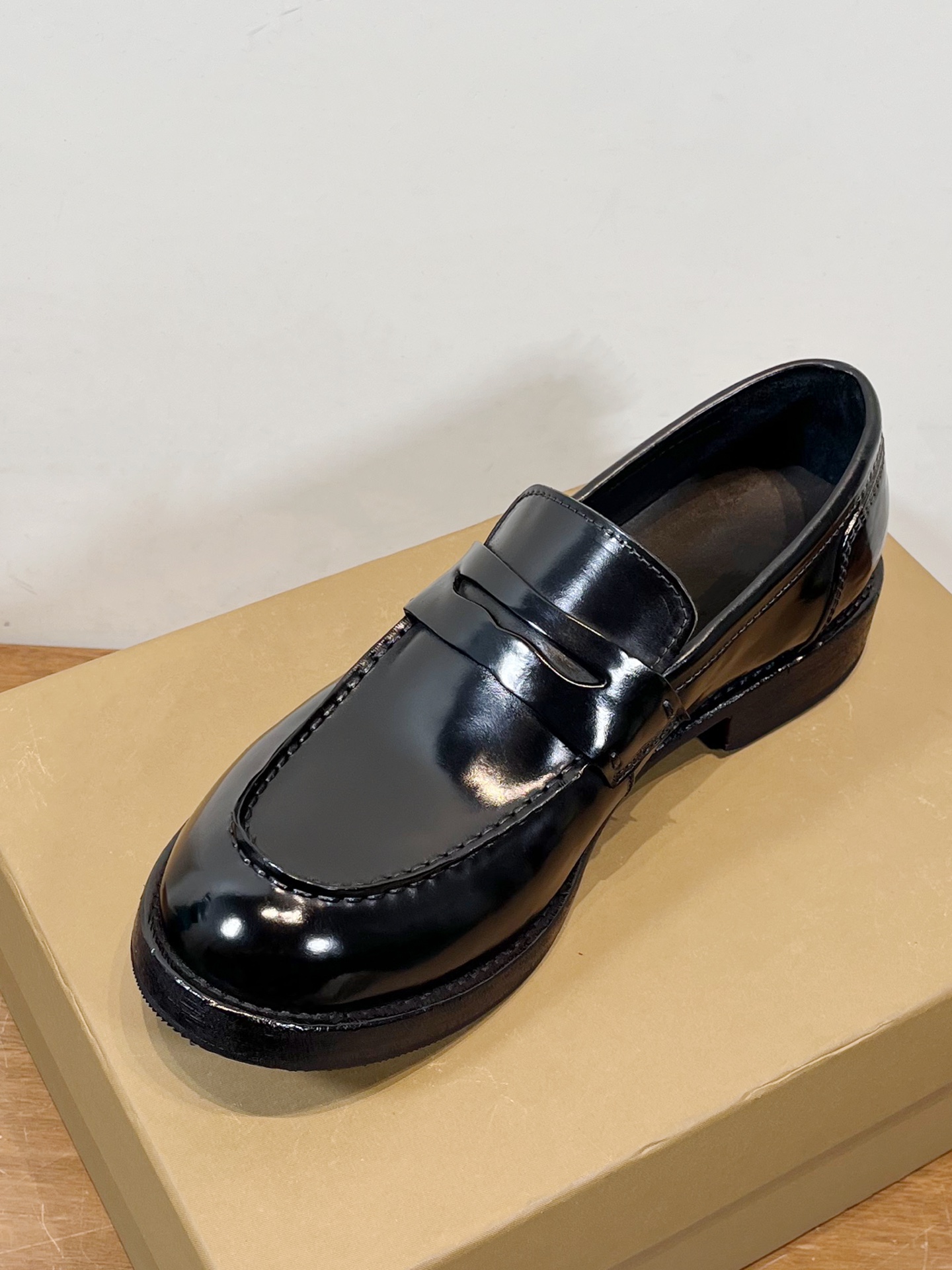 Male Basic Shoes