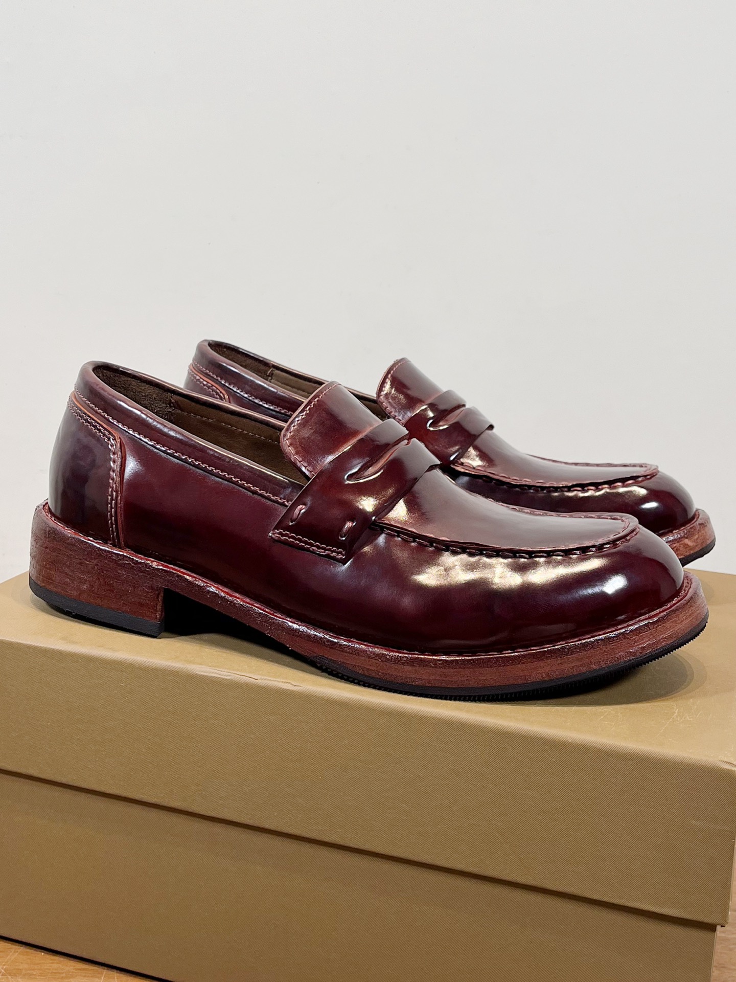 Male Basic Shoes