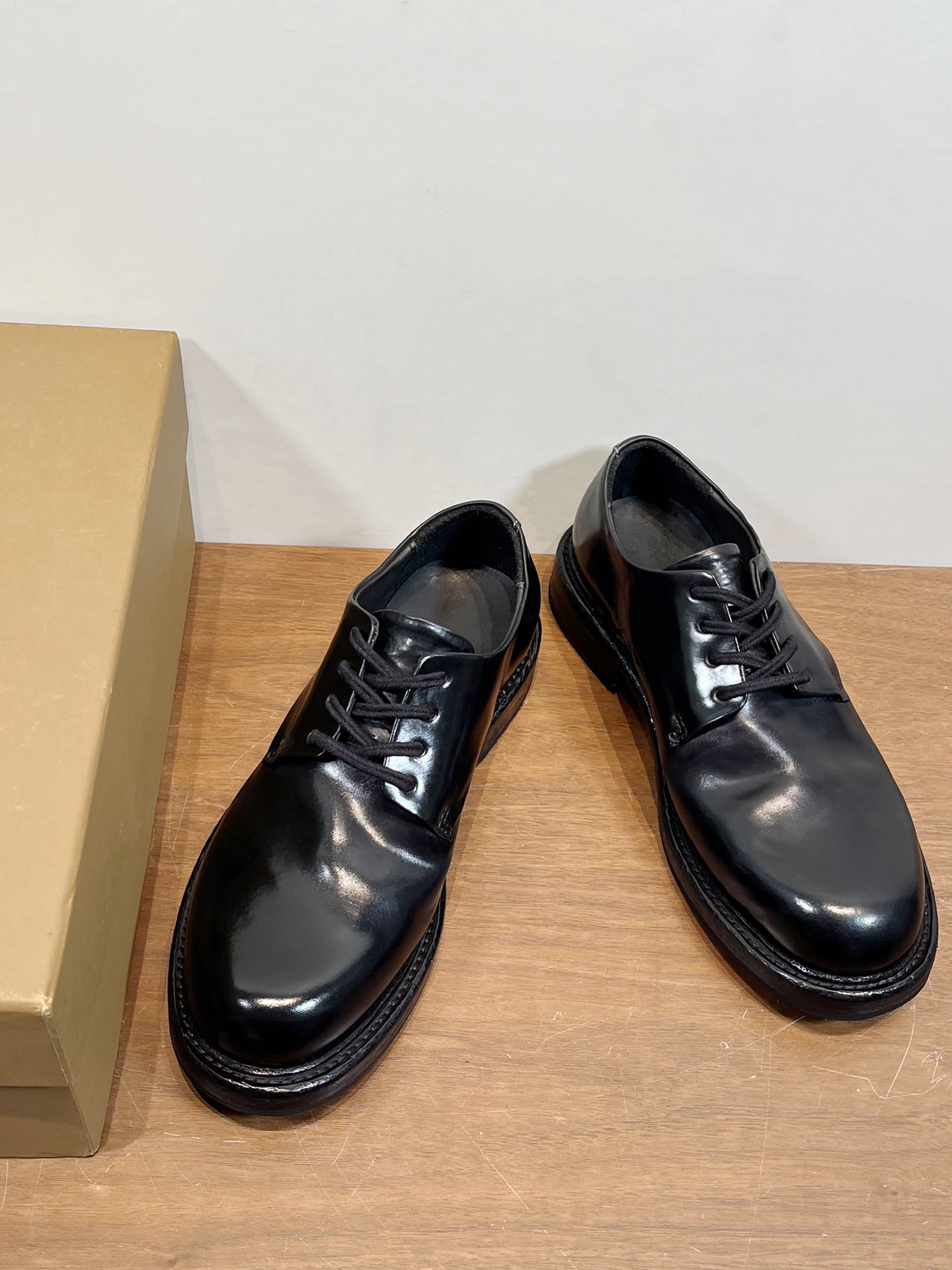 Male Basic Shoes