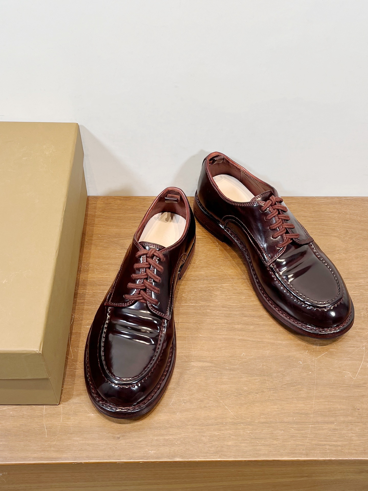 Male Basic Shoes