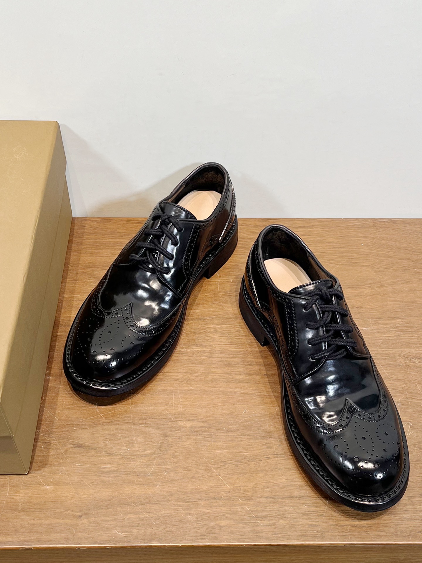 Male Basic Shoes