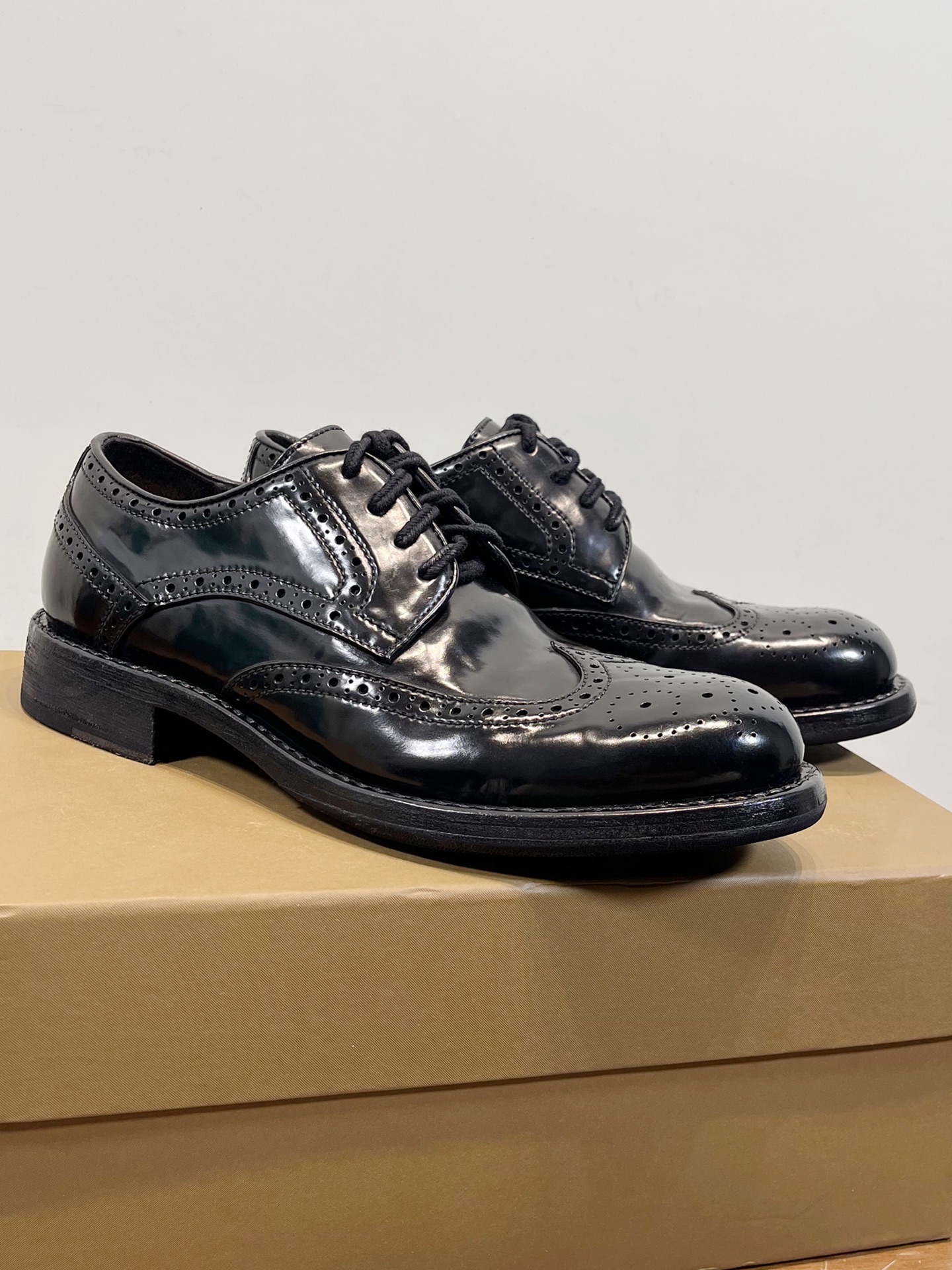 Male Basic Shoes
