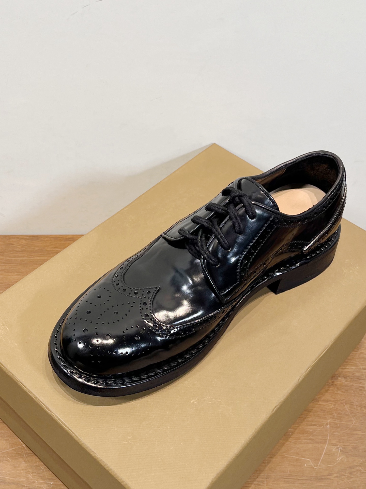 Male Basic Shoes