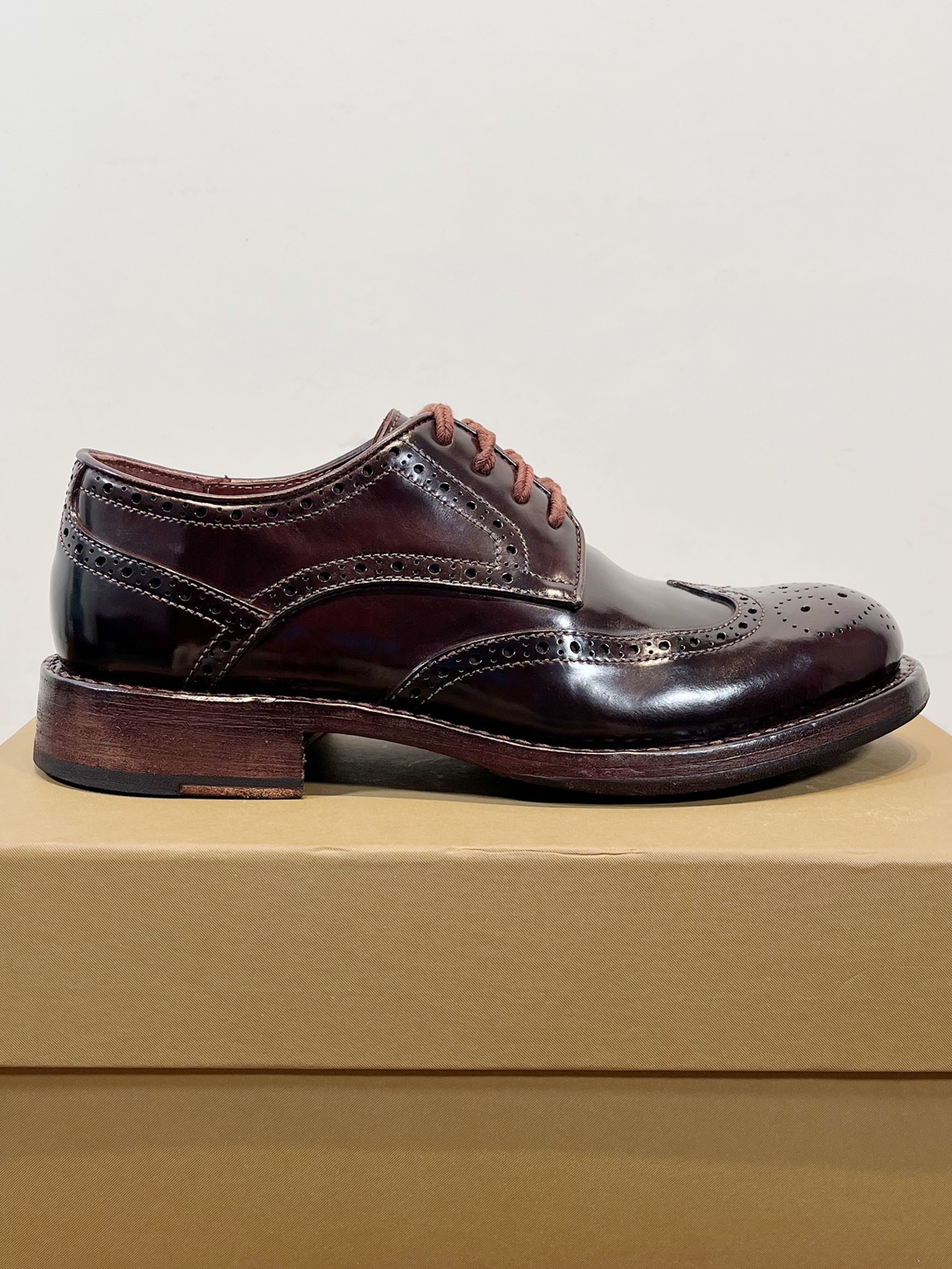 Male Basic Shoes