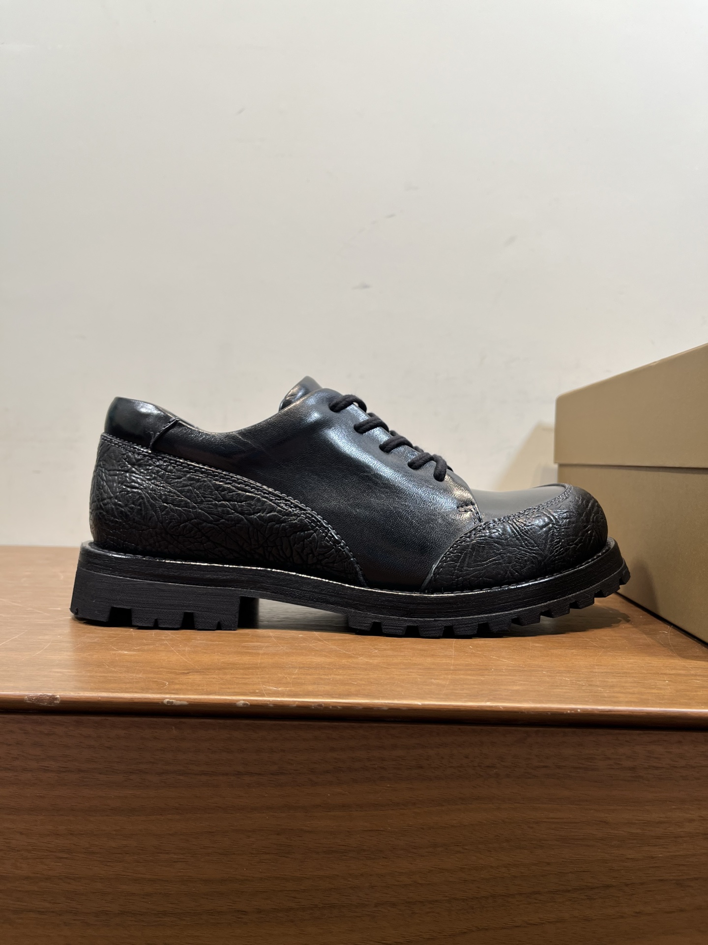Male Basic Shoes