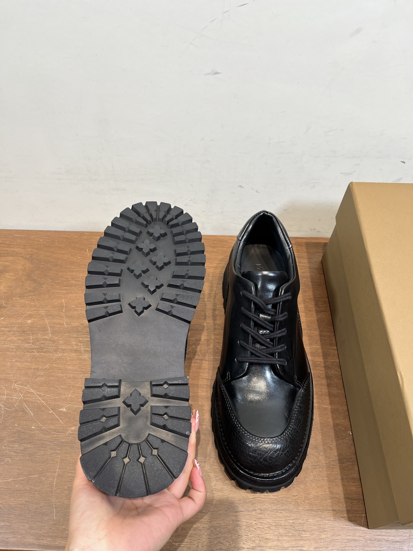 Male Basic Shoes