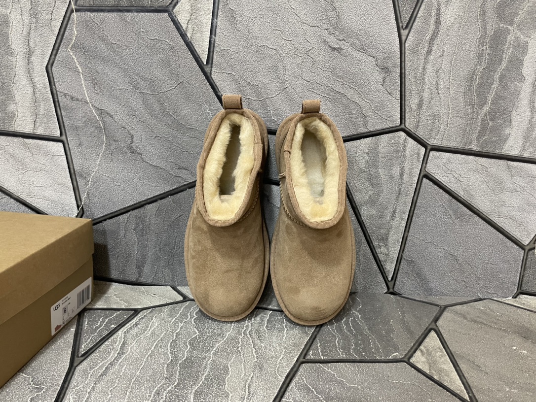 Ugg Boots M-l-s