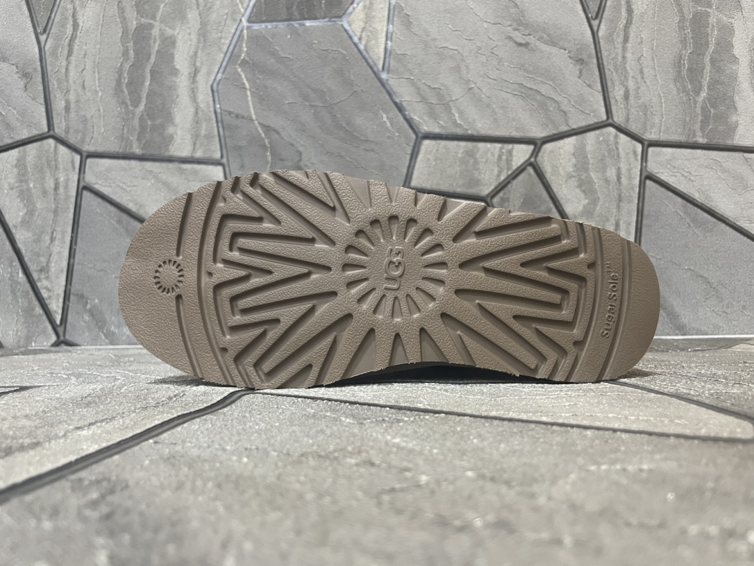Ugg Boots M-l-s