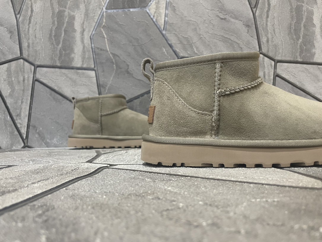 Ugg Boots M-l-s