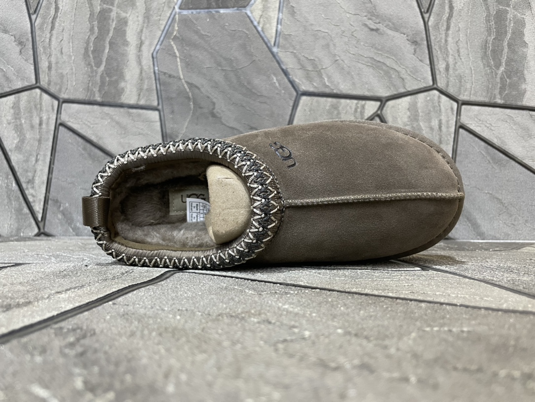Ugg Basic Shoes S