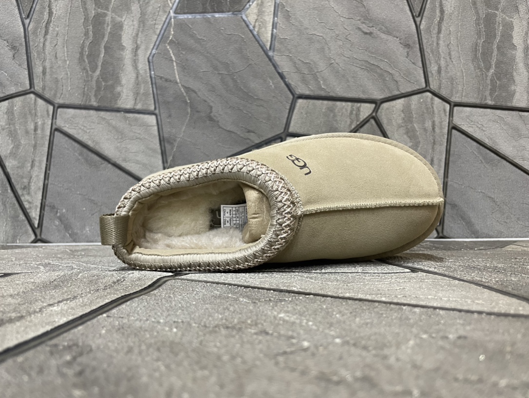 Ugg Basic Shoes S