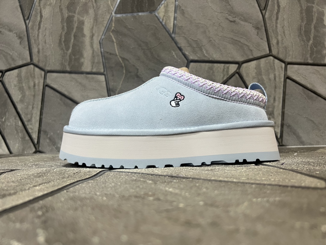 Ugg Basic Shoes Blue S