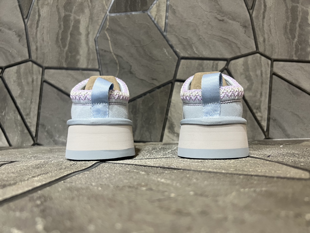 Ugg Basic Shoes Blue S