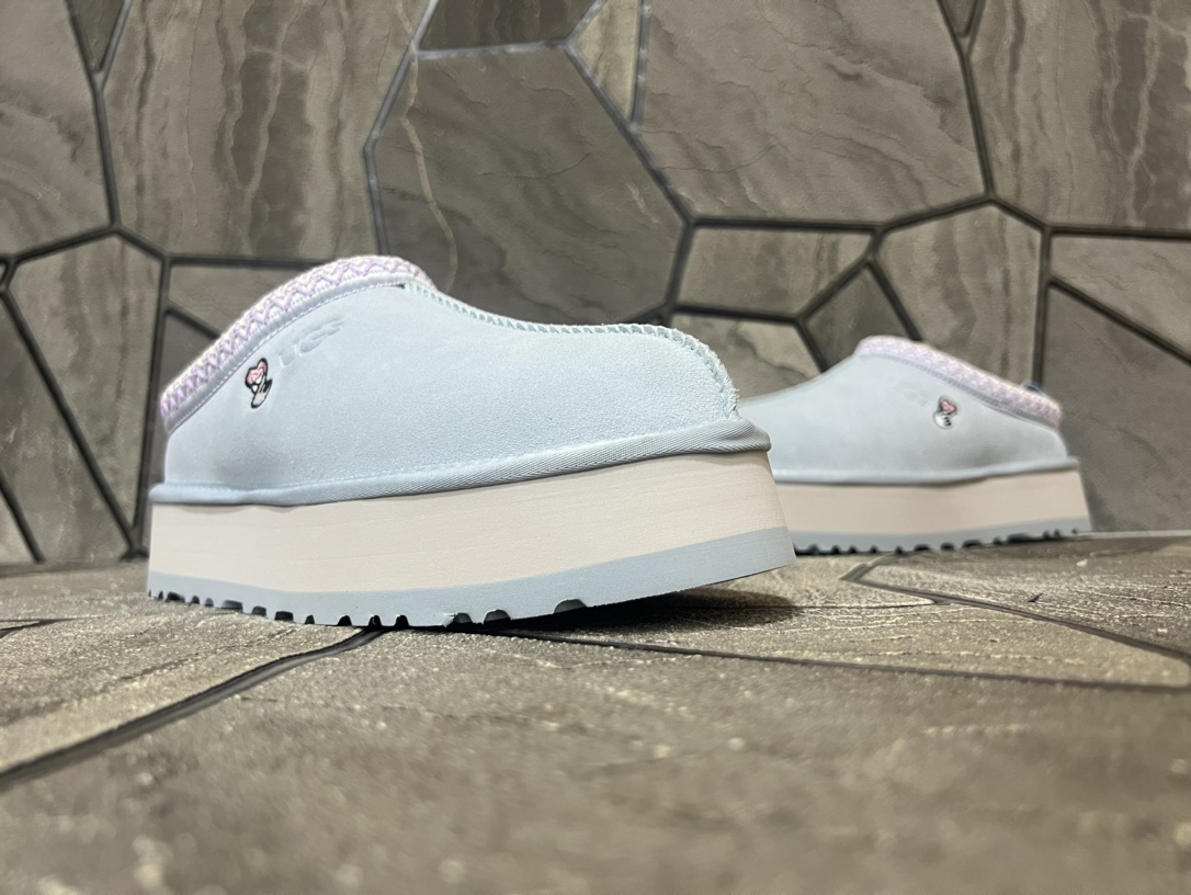 Ugg Basic Shoes Blue S