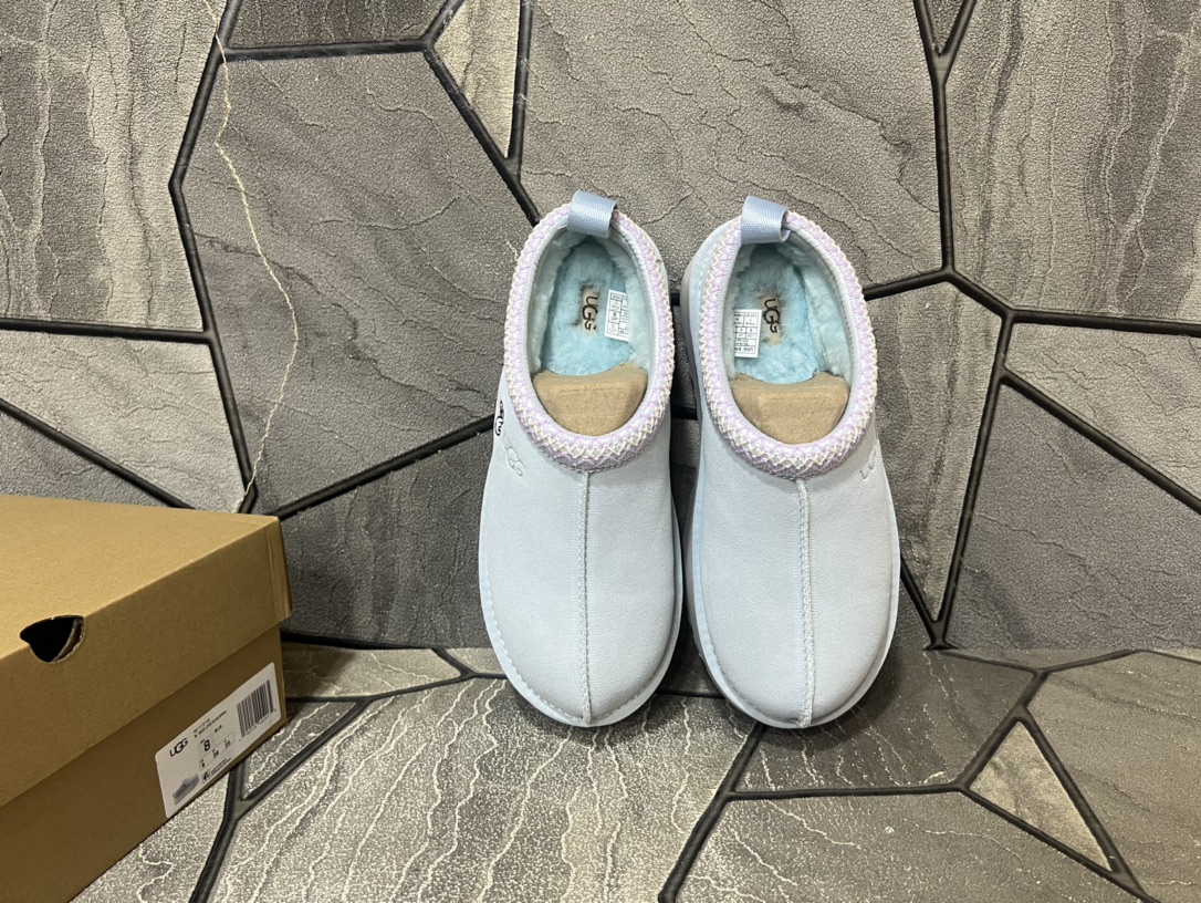 Ugg Basic Shoes Blue S