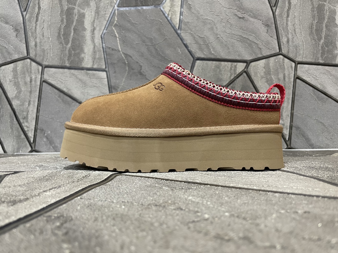 Ugg Basic Shoes S