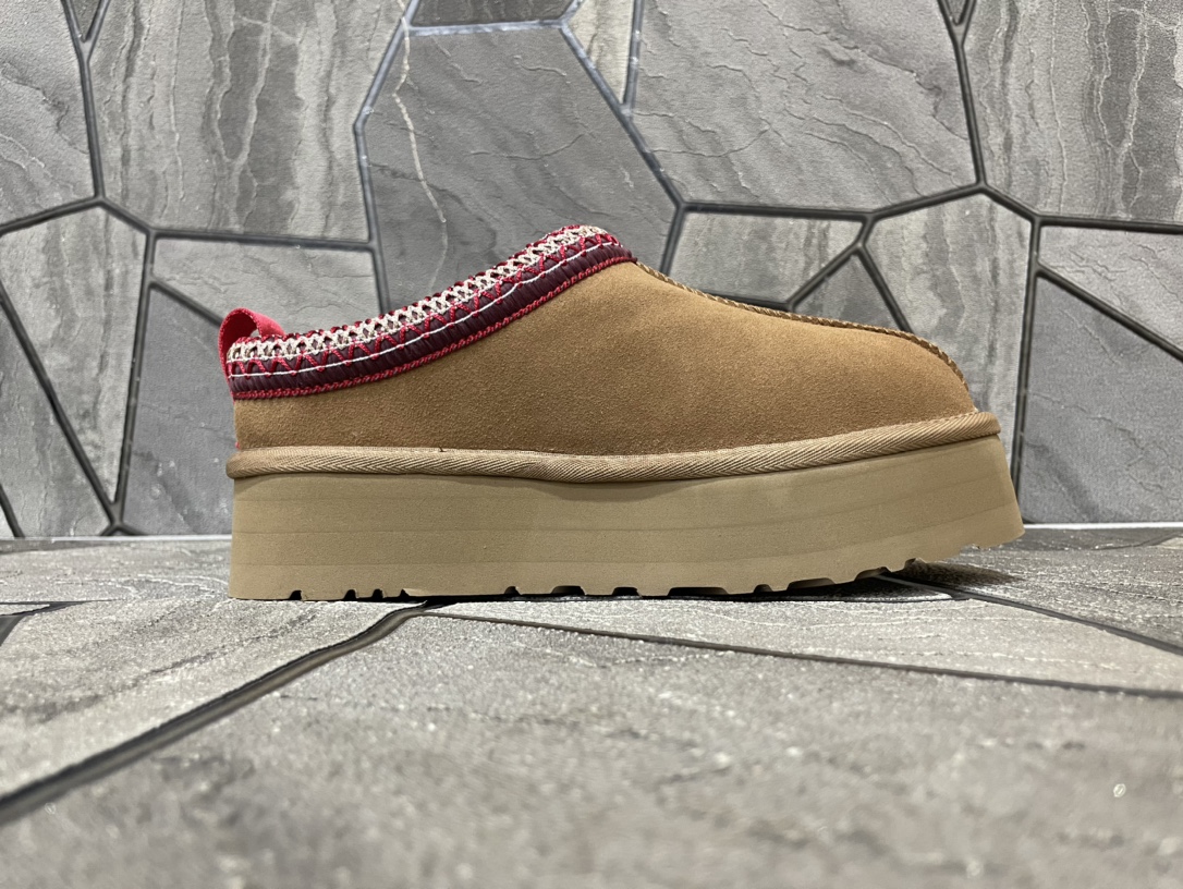 Ugg Basic Shoes S