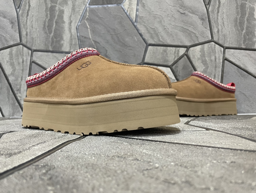 Ugg Basic Shoes S