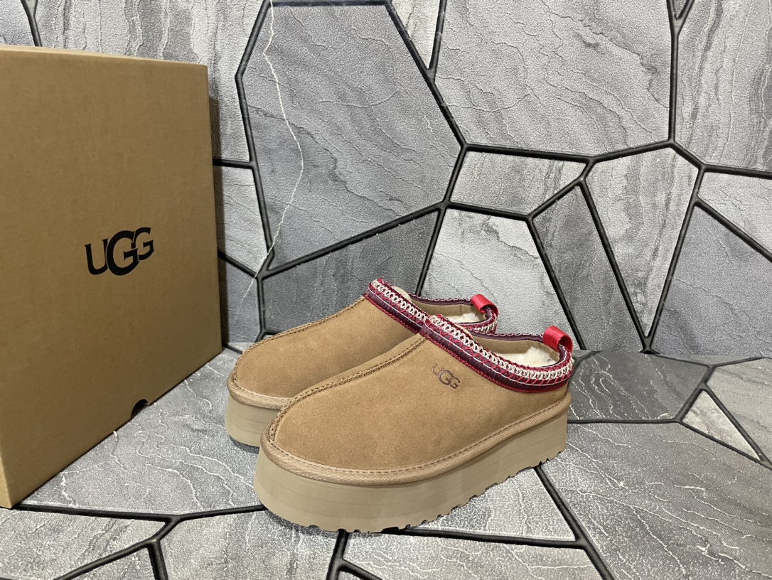 Ugg Basic Shoes S