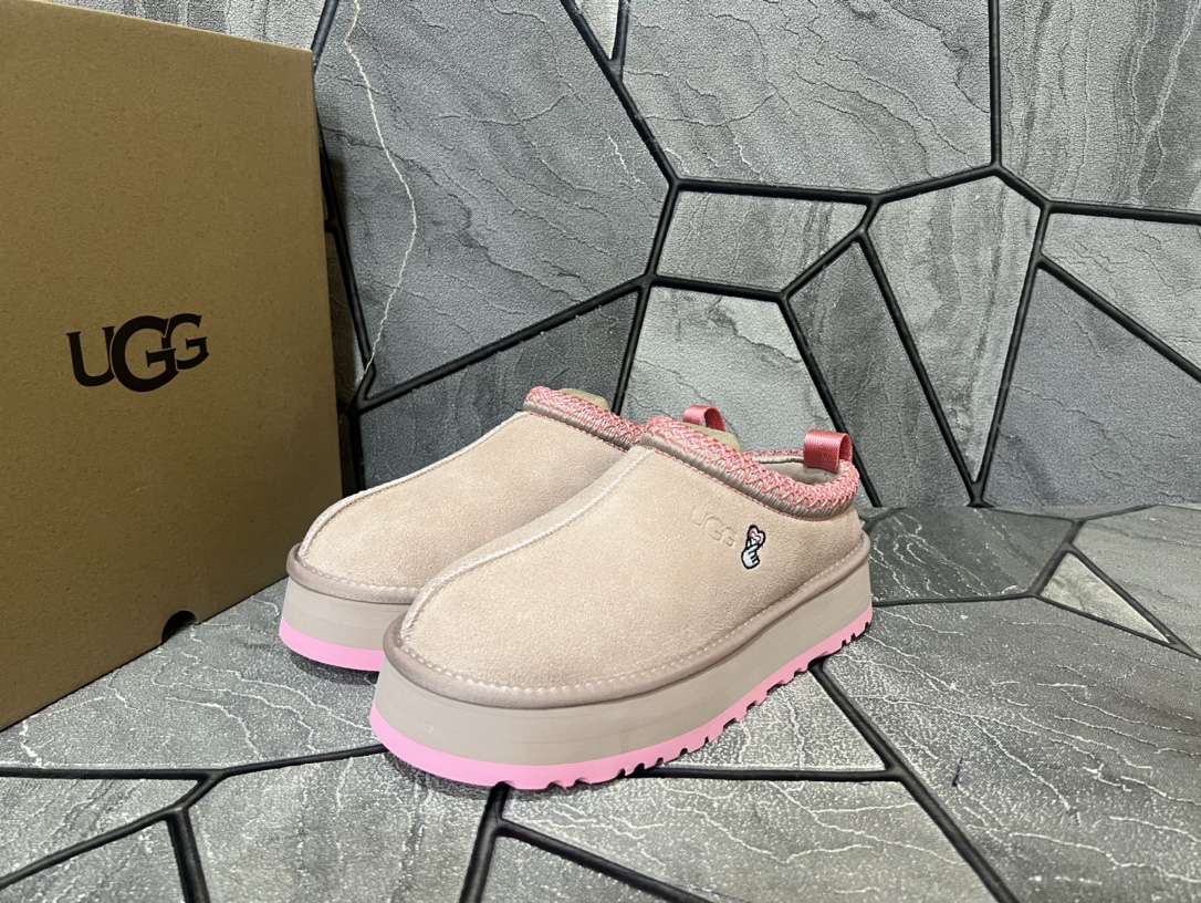 Ugg Basic Shoes S