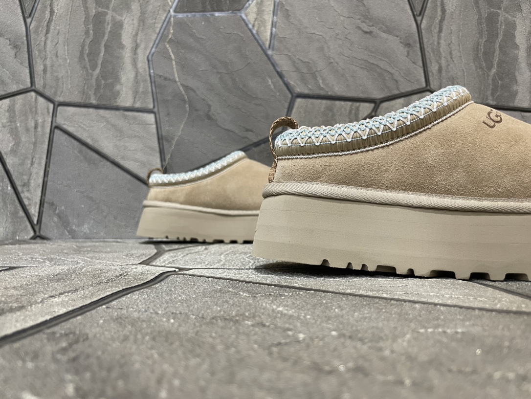 Ugg Basic Shoes S