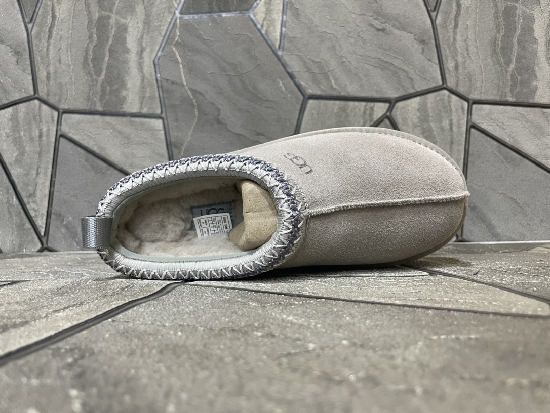 Ugg Basic Shoes S