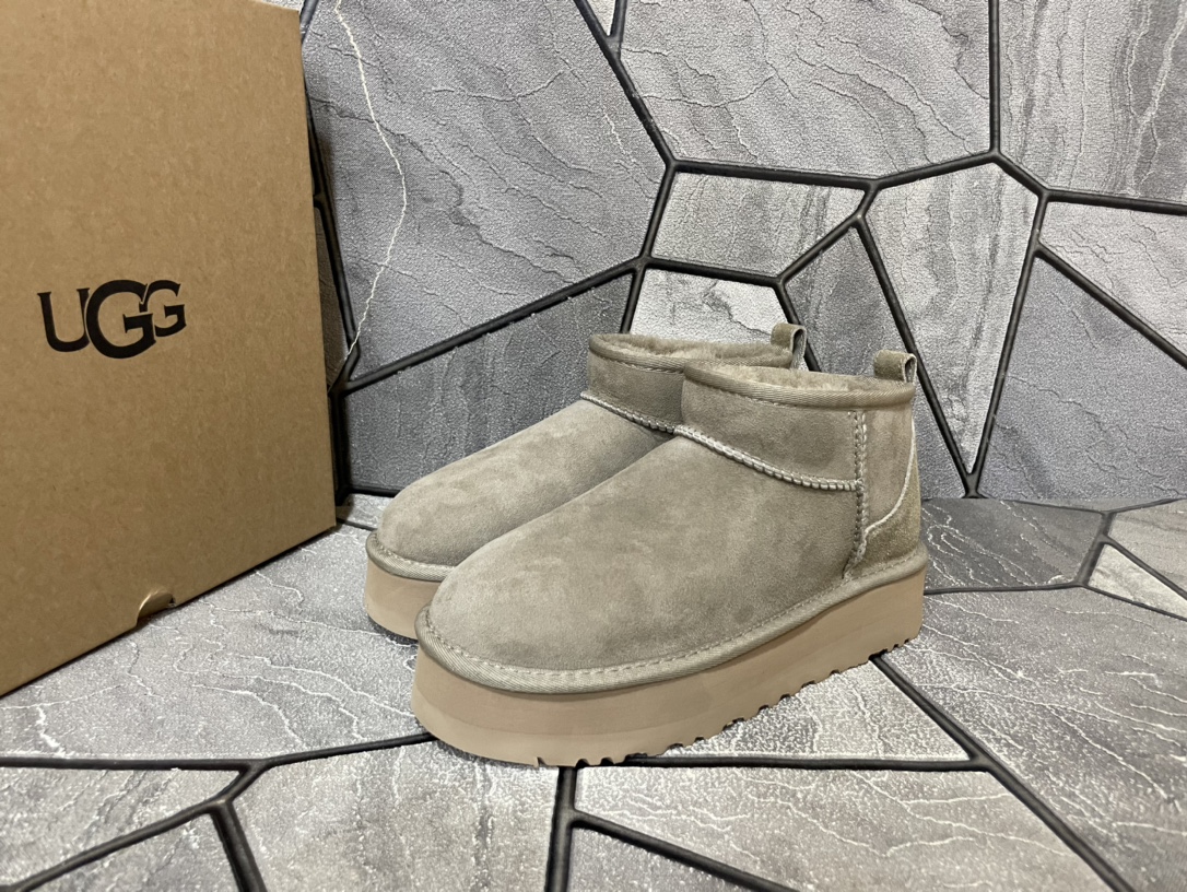 Ugg Basic Shoes M-l
