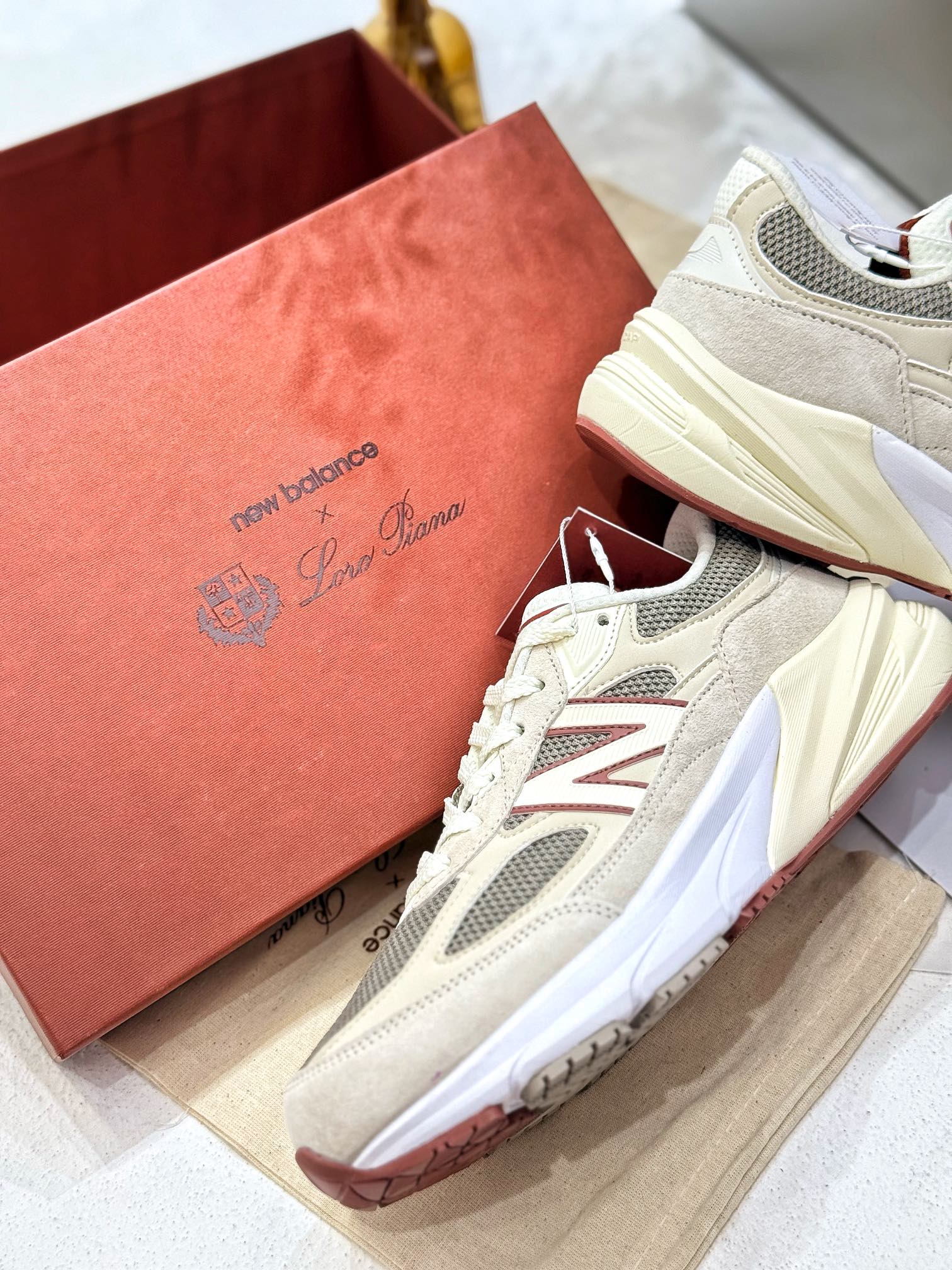 New Balance Male Basic Shoes Breathable L