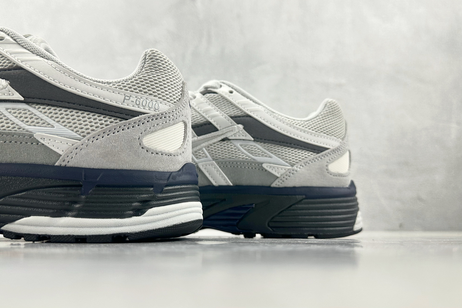 Nike Basic Shoes White