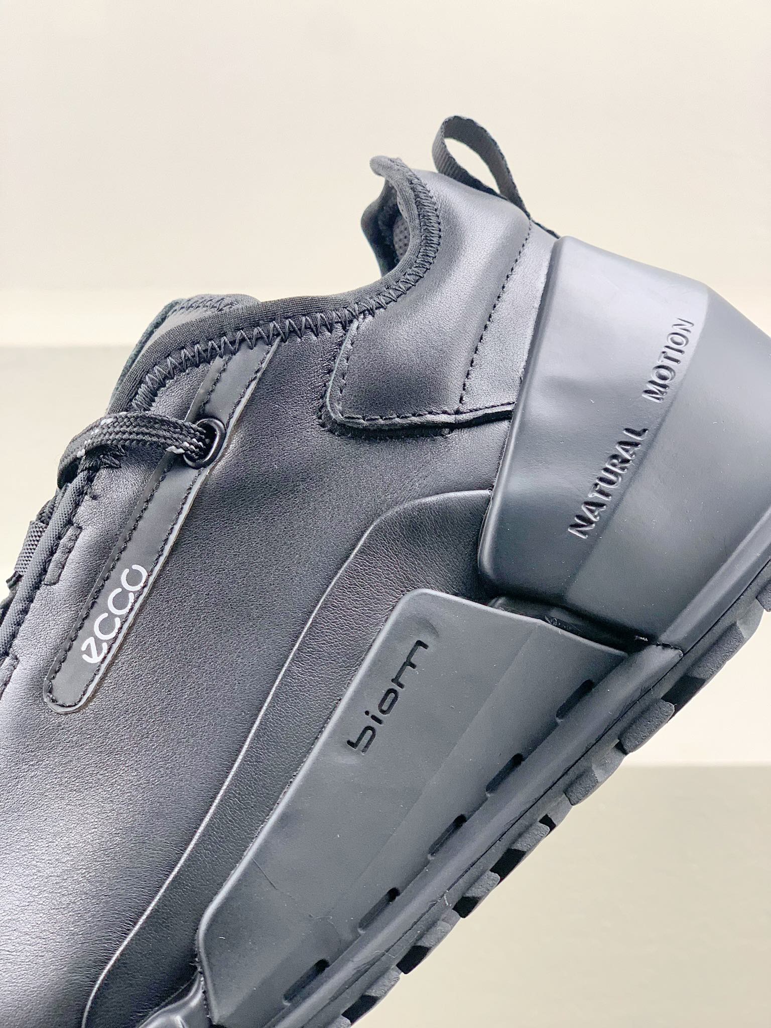 Male Leather Shoes M
